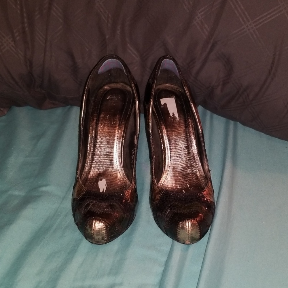 Skin snake high heels